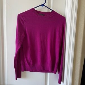 Banana Republic Fuchsia Crew Neck 100% Merino Wool Lightweight Sweater Medium